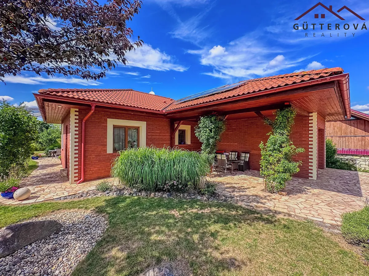 Prodej rodinného domu 150 m², pozemek 1030 m²